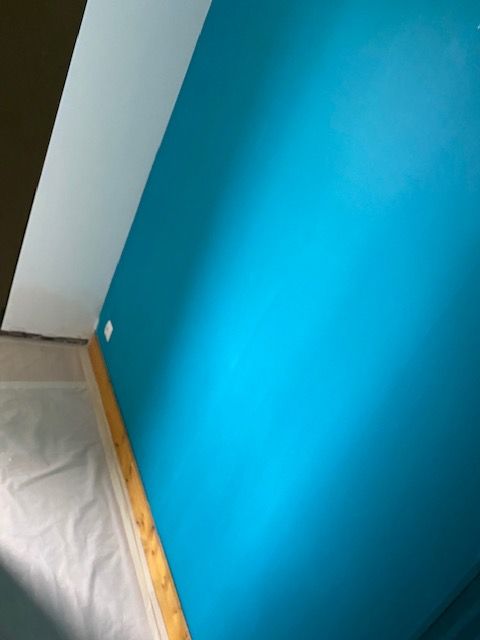 Couleur d'origine des murs : bleus et blancs